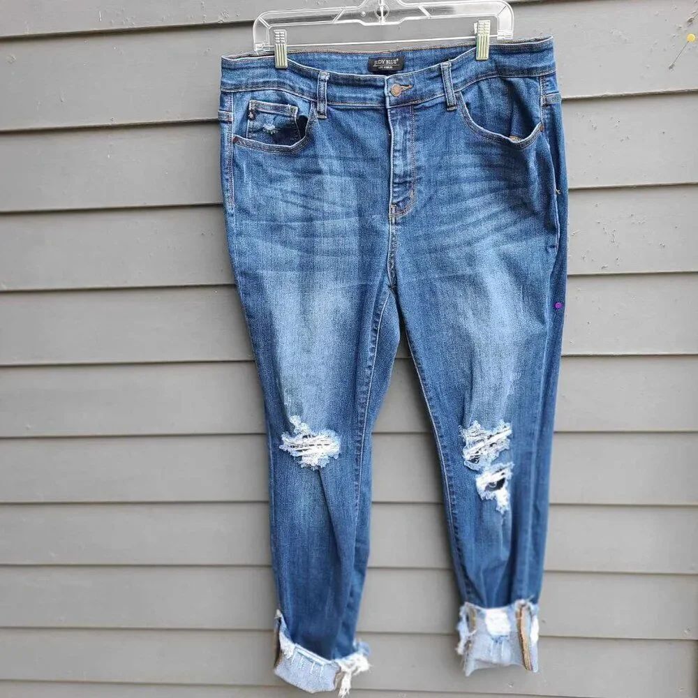 Judy Blue Distressed Skinny Fit with Cuffs size 18W